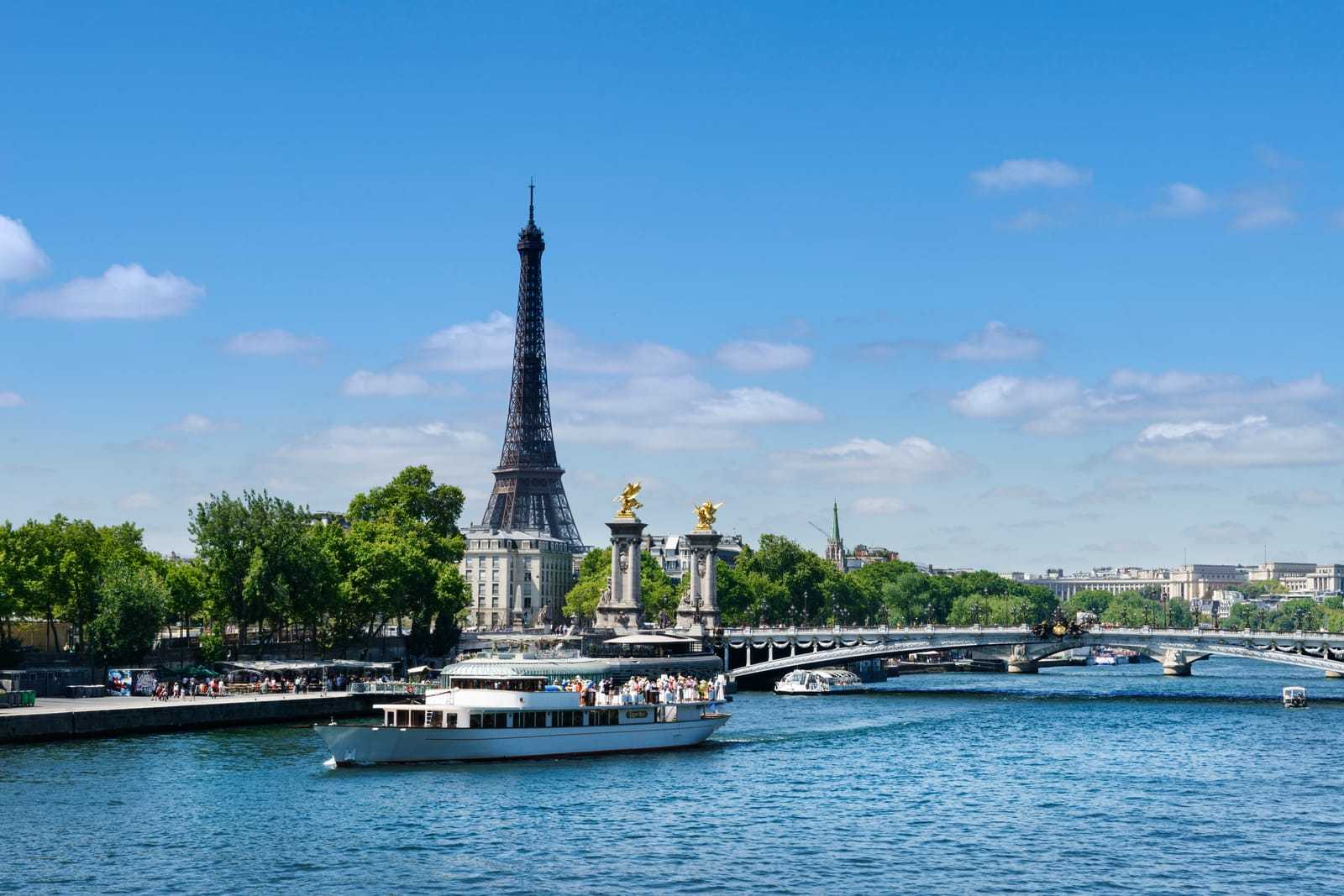 How much is the Seine River dinner cruise in Paris